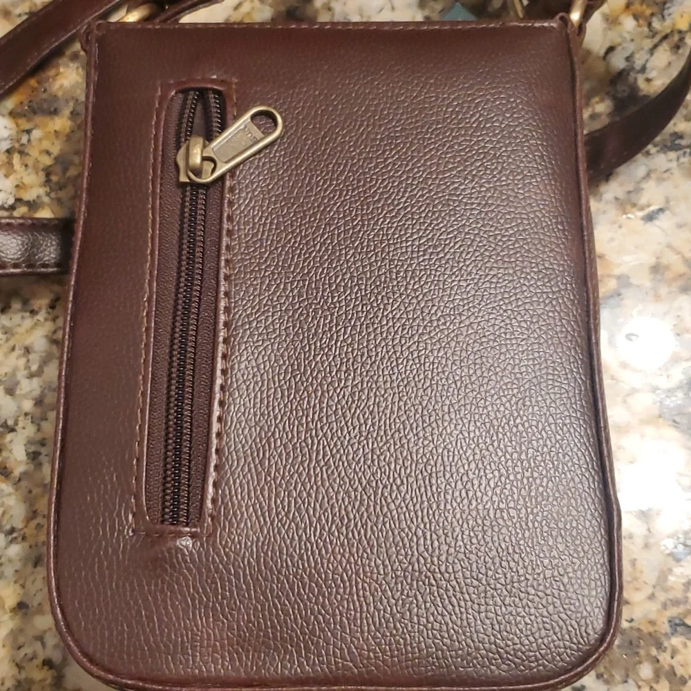 NWT-  Pramadda, Vegan leather,  unisex, body sling bag - Picture 6 of 16